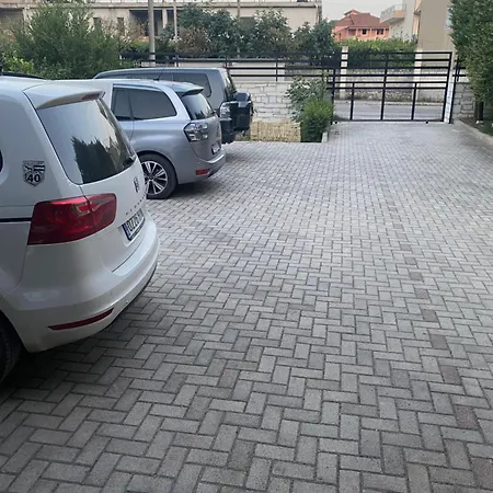 בית הארחה Ajdinaj 4*