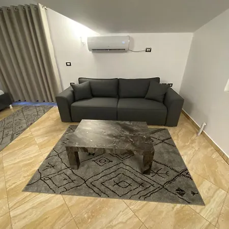 Ajdinaj Gasthof Berat