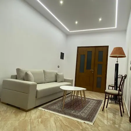 Ajdinaj 4*