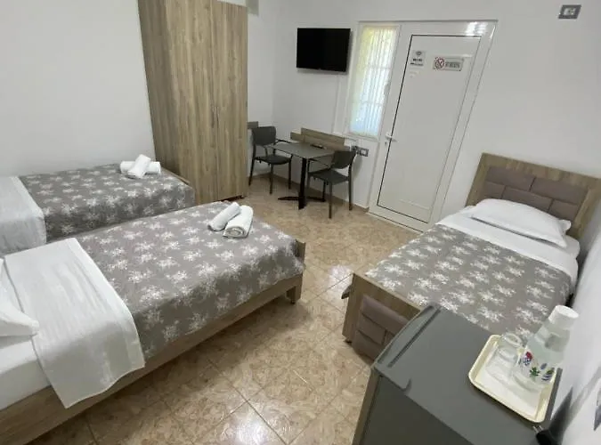 Casa de hóspedes Ajdinaj 4*